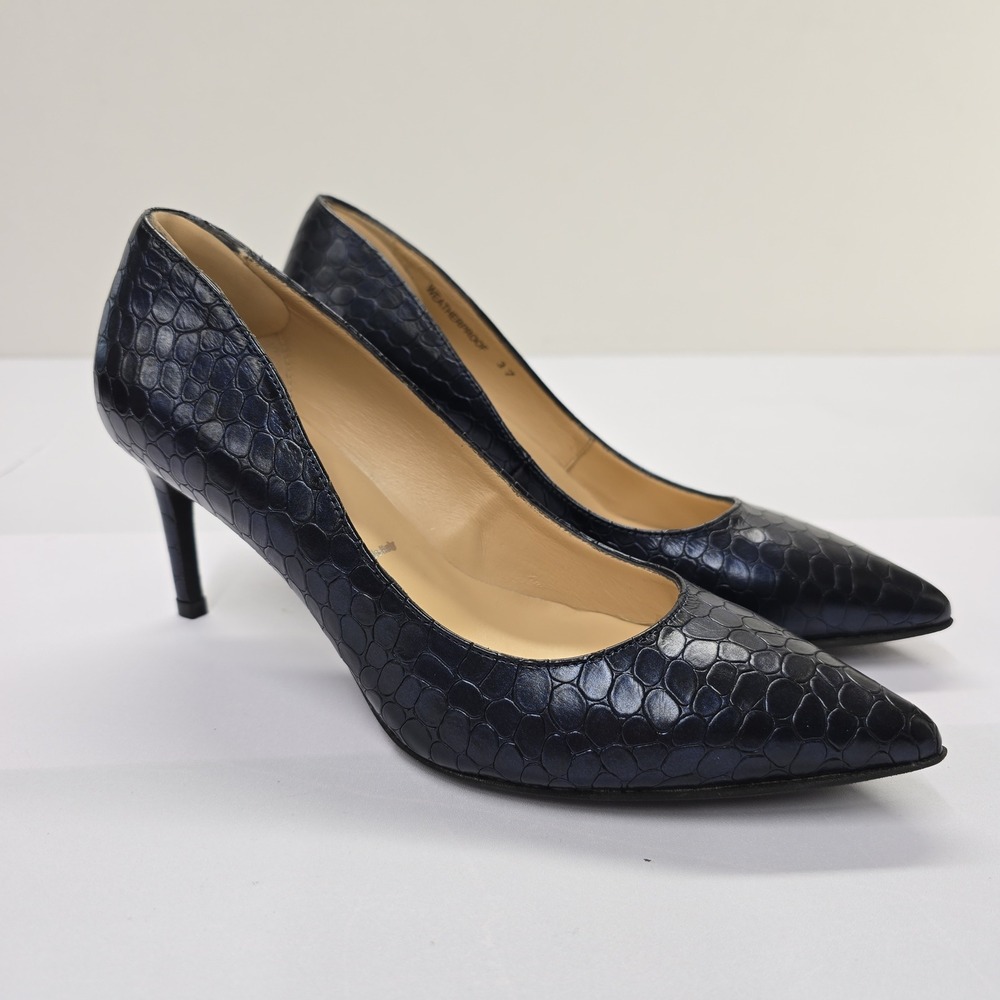 Ron White Navy Blue Embossed Leather Weatherproof Pumps Heels Size 37 Made Italy